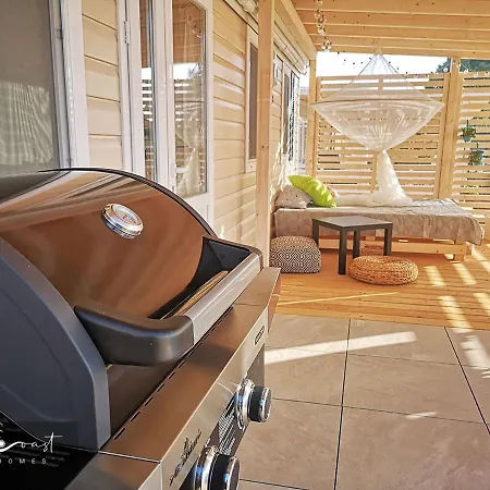 West Coast Mobilhome With Xxl Terrace פארק נופש Tar-Vabriga