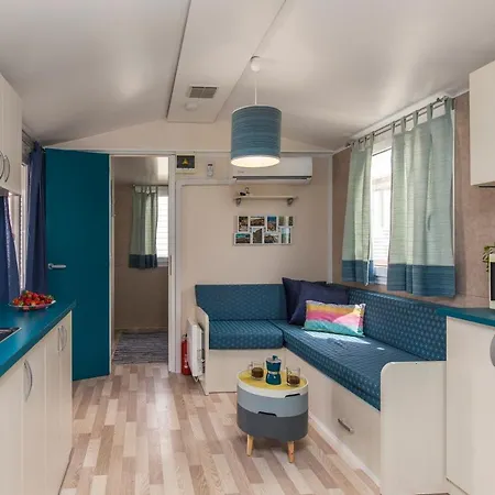 Vakantiepark West Coast Mobilhome With Xxl Terrace *