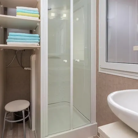 West Coast Mobilhome With Xxl Terrace Vakantiepark Tar-Vabriga