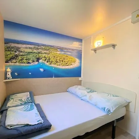 West Coast Mobilhome With Xxl Terrace Vakantiepark Tar-Vabriga