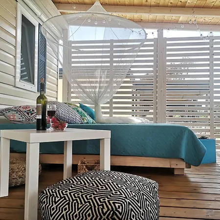 West Coast Mobilhome With Xxl Terrace Tar-Vabriga